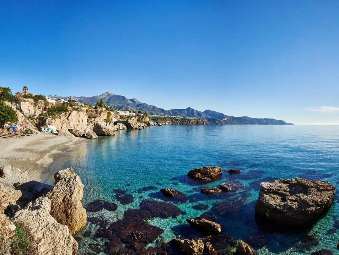 Apartament Atico En Mar De Nerja Zewnętrze zdjęcie