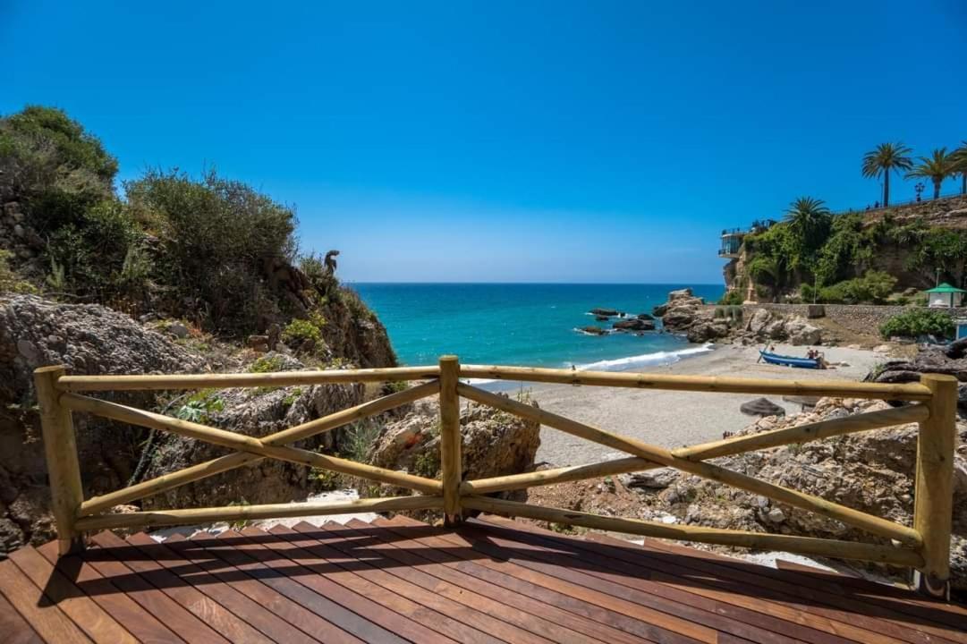 Apartament Atico En Mar De Nerja Zewnętrze zdjęcie